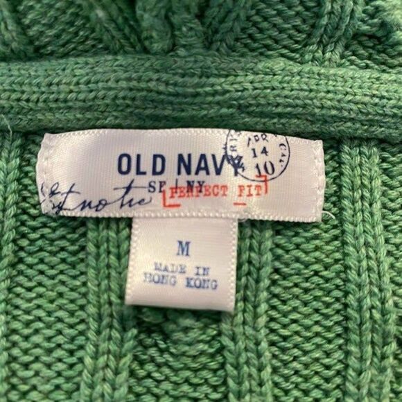 Old Navy Size Medium Green Hooded cable knit sweater with large front pocket - Picture 8 of 10